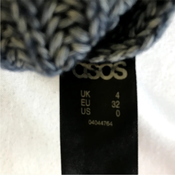 New ASOS Cut Out Back Detail Cable Knit Sweater Heathered Blue Size 0 - Picture 5 of 10
